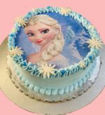 Frozen cake with Elsa